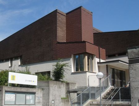 Oberurnen
- Liegenschaften
- Bildung
- Sicherheit
- Gesundheit, Jugend & Kultur